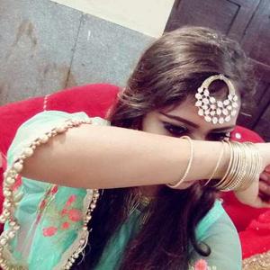 Poonam Mahour logo