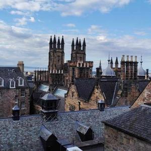 Keerthi Karthic logo