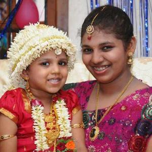 Deepthi Bhandarkar logo