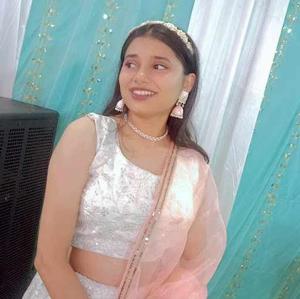 Paridhi Rathore logo