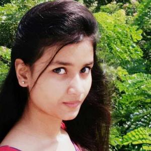 Tasbiha Tasneem logo