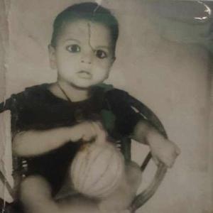 sheissodramatic  logo