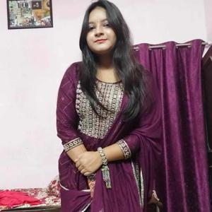 Garg Saloni Durgesh logo