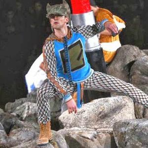 Onyekwelu Ebederobinson logo