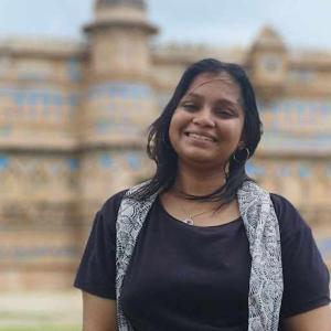 Archana Rastogi logo