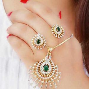 Dhanashree Patil logo