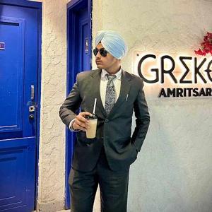 Sukhmannat Singh logo