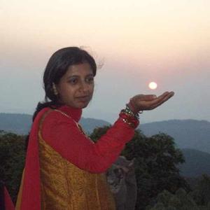 Dharitri Panigrahy logo