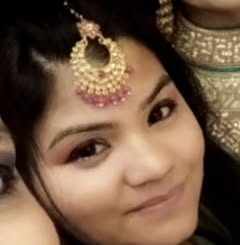 Shivani Kaushik logo