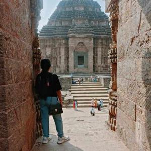 Vaishnavi Gupta logo