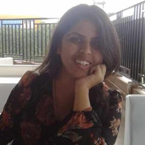 Charmi Bhaktani logo