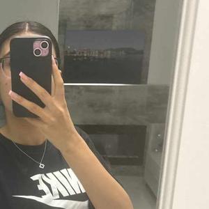 Harseerat Kaur Gill logo