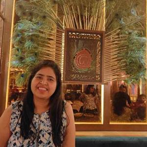 Manisha Sambharia logo