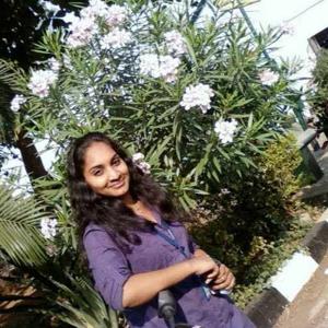 Sridivya Muthyala logo