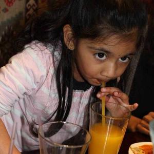 Roveena Maharaj logo