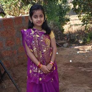 Shravani Jadhav logo